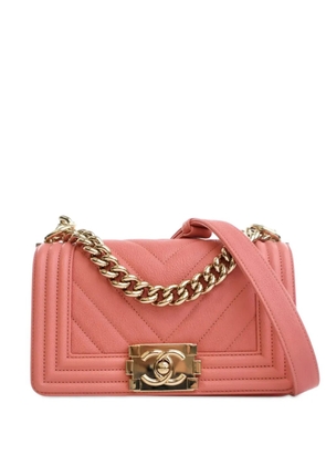 CHANEL Pre-Owned 2020 Small Chevron Caviar Boy Flap crossbody bag - Pink