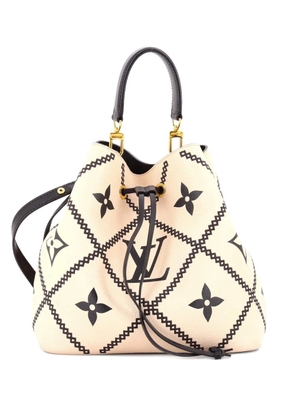 Louis Vuitton Pre-Owned NeoNoe Handbag Monogram Empreinte Giant Broderies MM bucket bag - Neutrals