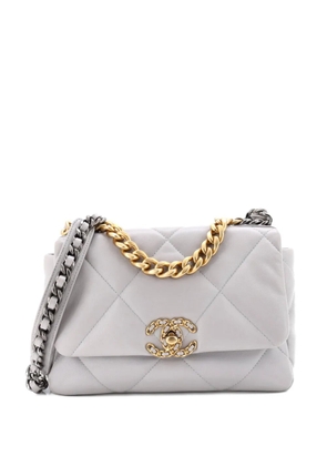 CHANEL Pre-Owned 19 Flap Bag Quilted Leather Medium crossbody bag - Grey