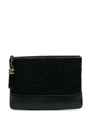 CHANEL Pre-Owned 2018 Medium Tweed and Calfskin Gabrielle O Case clutch bag - Blue