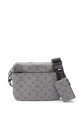 Louis Vuitton Pre-Owned 2021-2025 Monogram Shadow Trio Messenger crossbody bag - Grey