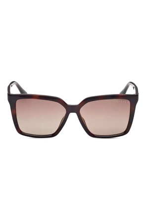 GUESS EYEWEAR logo-detail square-frame sunglasses - Brown