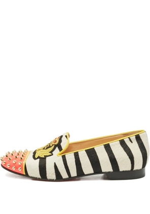 Christian Louboutin Pre-Owned spike-detail calf-hair loafers - White