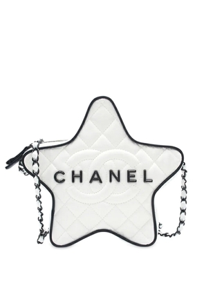 CHANEL Pre-Owned 2021-2025 Quilted Satin Walk Of Fame Star crossbody bag - Black