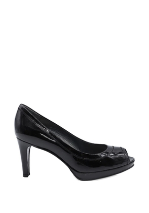 Stuart Weitzman x Russel Bromley peep-toe patent leather pumps - Black