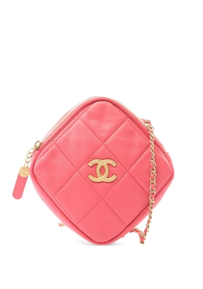 CHANEL Pre-Owned 2020 CC Quilted Lambskin Diamond Clutch with Chain crossbody bag - Pink