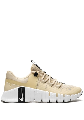 Nike Free Metcon 5 TB 'Vegas Gold' sneakers - Neutrals