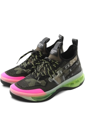 Valentino Garavani Pre-Owned 2010s Cloud camouflage bubble-sole sneakers - Green