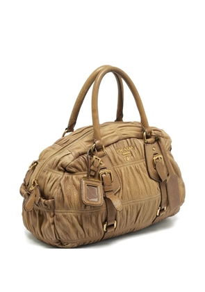 Prada Pre-Owned Gaufre pleated leather tote bag - Brown