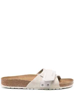 Birkenstock Oita leather slides - White