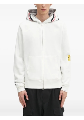 A BATHING APE® shark-motif zip-up hoodie - White