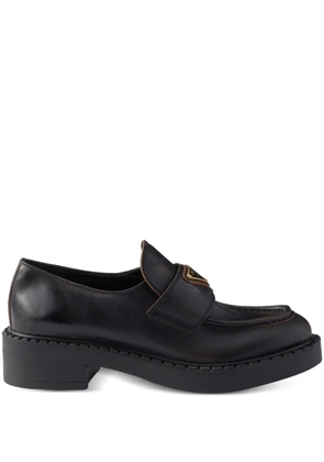 Prada logo-triangle loafers - Black