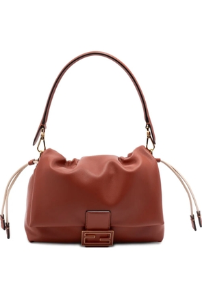 FENDI medium Mamma Baguette logo-plaque shoulder bag - Brown