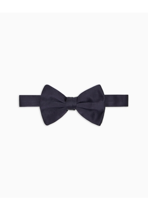 Pure silk knotted bow tie