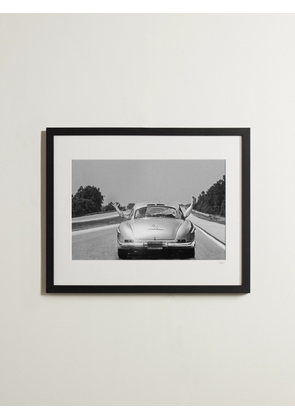 Sonic Editions - Framed 1986 Gullwing Mercedes Print, 16" x 20" - Men - Black
