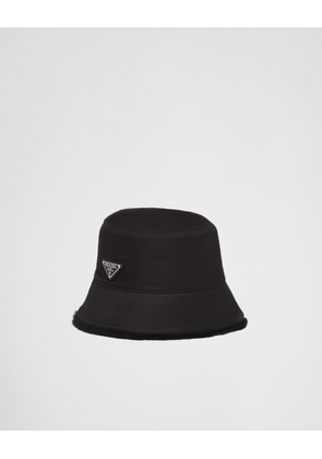 Re-Nylon and shearling bucket hat