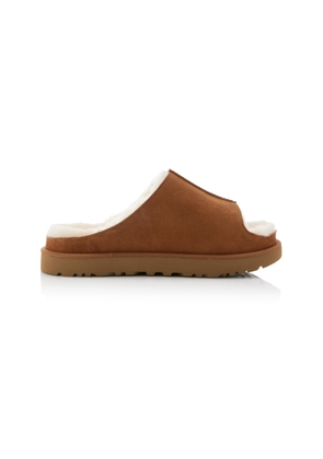 UGG Greenport Sheepskin Slides - Moda Operandi