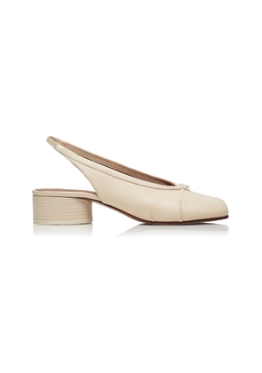 Maison Margiela Tabi Leather Slingback Ballet Pumps - Moda Operandi