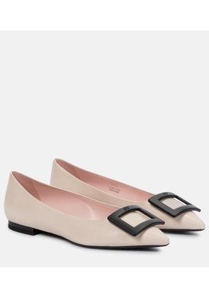Roger Vivier Gommettine leather ballet flats
