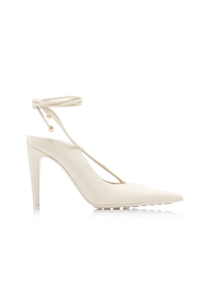 Bottega Veneta Lace-Up Leather Pumps - Moda Operandi