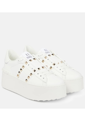 Valentino Garavani Rockstud Untitled leather platform sneakers