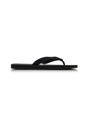 The Row Dune Classic Flip Flop Sandals - Moda Operandi