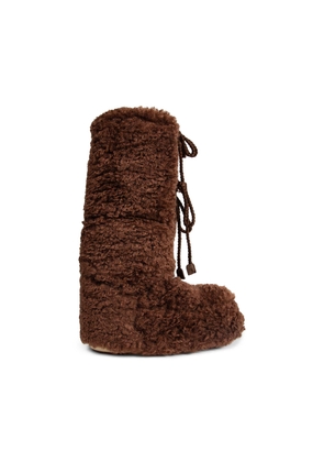 Icon Curly Extra Boots