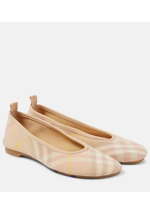 Burberry Checked ballet flats