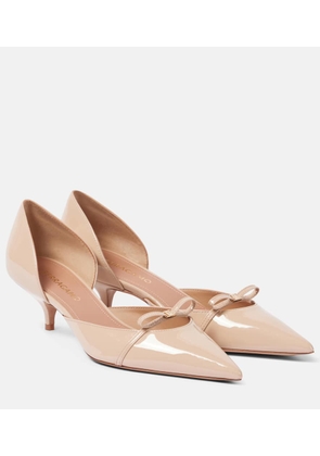 Ferragamo Gyoia Dorsay 40 patent leather pumps