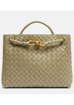 Bottega Veneta Andiamo Medium leather tote bag