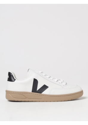 Sneakers VEJA Men color White