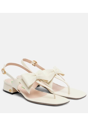 Valentino Garavani Bowow 25 leather thong sandals