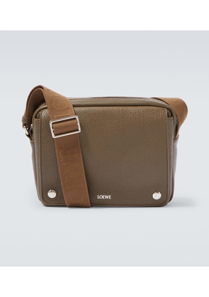 Loewe Pebble Medium leather messenger bag