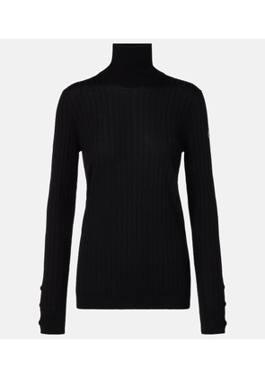 Moncler Wool and cashmere turtleneck sweater