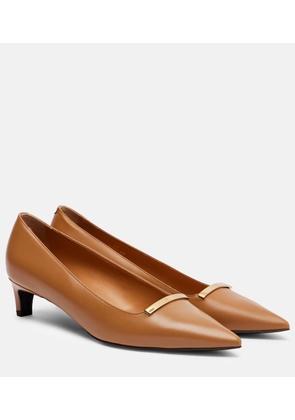 Tod's Barretta 40 leather pumps