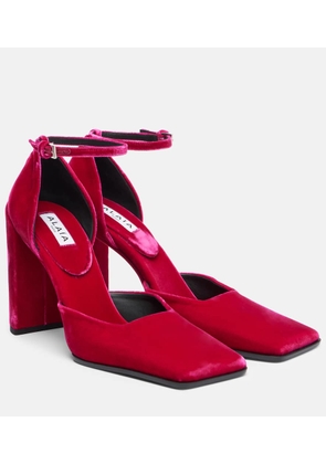 Alaia Velvet pumps