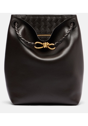 Bottega Veneta Andiamo Small leather bucket bag