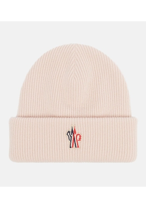 Moncler Logo virgin wool beanie