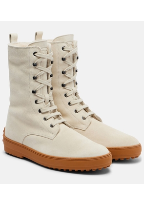 Tod's Winter Gommino suede lace-up boots