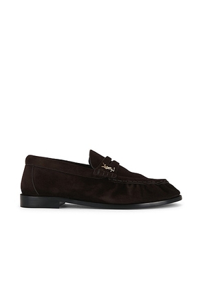 Saint Laurent Le Loafer Moccasin in Brown Suede - Chocolate. Size 36 (also in 36.5, 37, 37.5, 38, 38.5, 39, 39.5, 40).