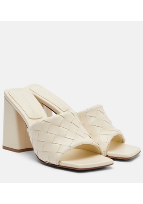 Bottega Veneta Parco 90 Intrecciato leather mules