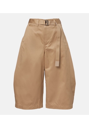 Sacai Belted cropped cotton barrel-leg pants