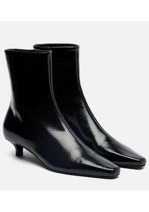 Toteme Slim ankle boots