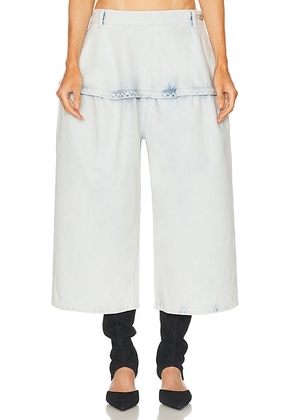 ALAÏA Peplum Bermuda Short in Bleu Givre - Blue. Size 36 (also in ).