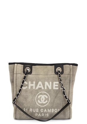 chanel Chanel Deauville PM Tote Bag in Grey - Grey. Size all.