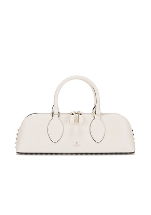 valentino garavani Valentino Garavani East West Rockstud Duffle Bag in Ivory - Ivory. Size all.