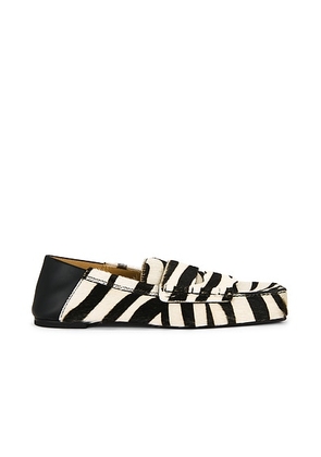 JACQUEMUS Les Mocassins Carre in Black & White Zebra - Black. Size 42 (also in 43, 44).
