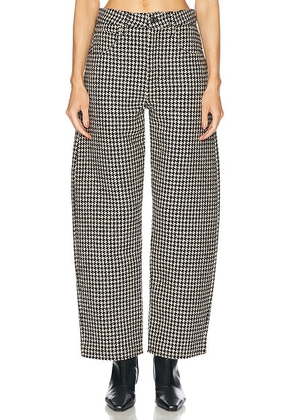 FRAME The Tweed Barrel in Houndstooth - Black. Size 31 (also in ).