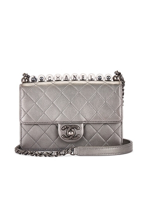 chanel Chanel Lambskin Chic Pearls Flap Bag in Silver - Metallic Silver. Size all.