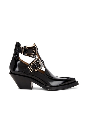 Gabriela Hearst Castro Boot in Black - Black. Size 37 (also in 37.5, 38.5).